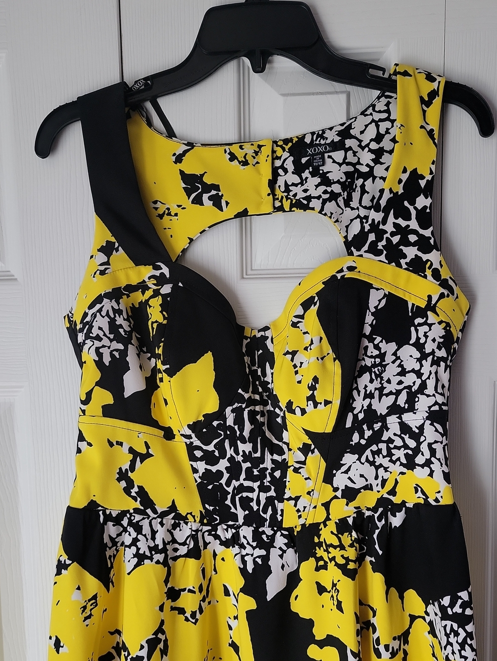 XOXO Yellow Black White Floral Dress Size 11/12